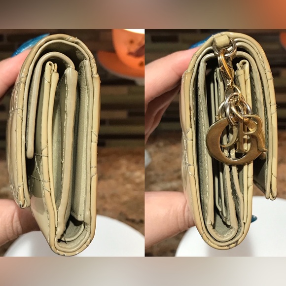 DIOR Cannage Patent Leather Trifold Wallet π€©π₯β€οΈ - Picture 15 of 17